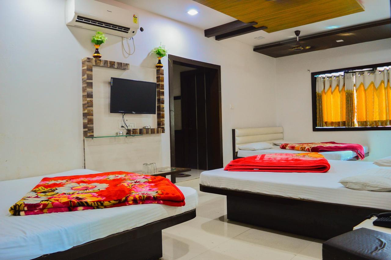 Hotel Shree Dwarkadhish Palace Ujjain Eksteriør bilde